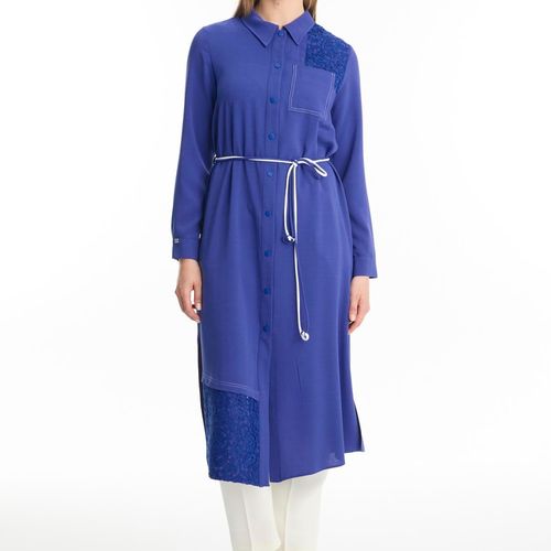 Tunique longue violette à col chemise avec dentelle T-1451