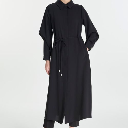 Chemise à Col Boutonné Dissimulé Noire