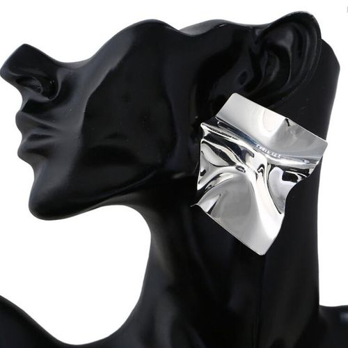 Boucles d’oreilles géométriques irrégulières en métal lisse – Grandes, tendance & féminines