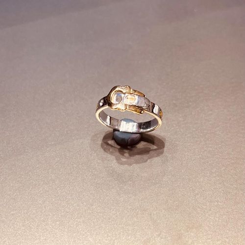 Bague or 