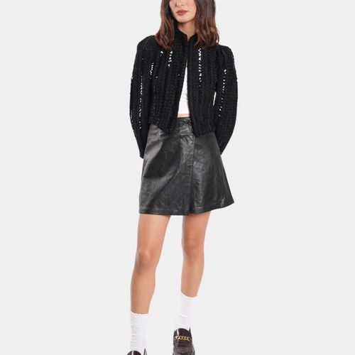 VESTE 