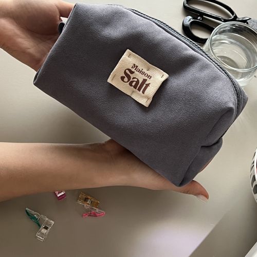 Trousse Medium Bleu En Daim 