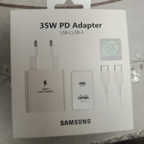 Chargeur Secteur Ultra Rapide 35w – Blanc