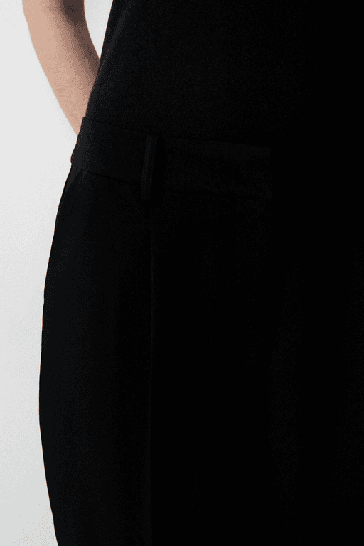 Pantalon coupe carotte thumbnail 3