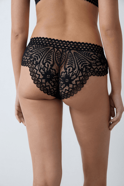 Shorty en dentelle thumbnail 4