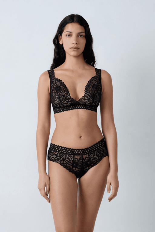 Shorty en dentelle thumbnail 3