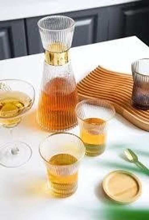 Set Carafe Et 4 Verres , Élégante Avec Décoration Dorée thumbnail 2