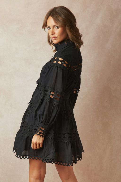 Robe en coton ajouré thumbnail 2