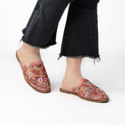 Oréa– Mules thumbnail 1