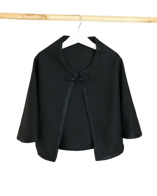Cape - noir thumbnail 1