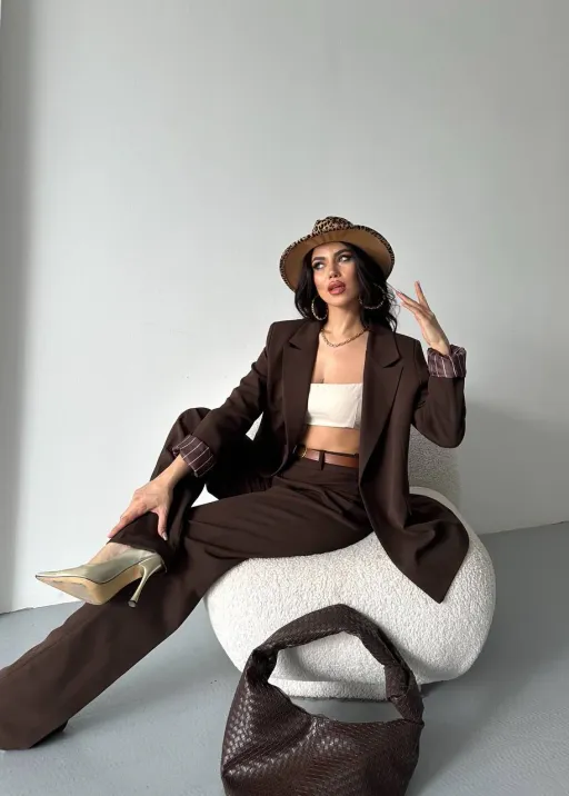 Ensemble tailleur à doublure rayée thumbnail 2