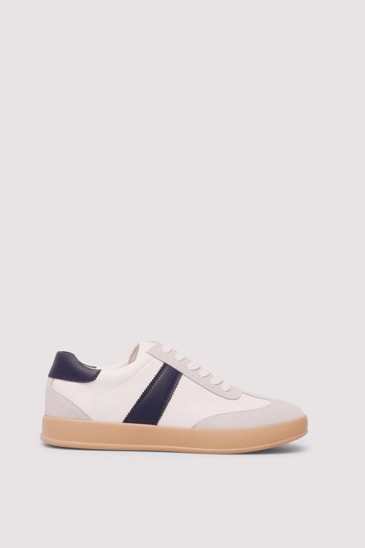 Chaussures thumbnail 1