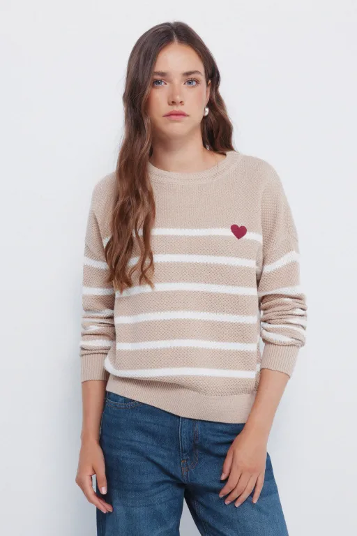 Pull En Coton Rayé En Forme De Cœur thumbnail 1