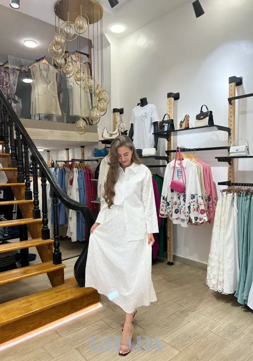 Ensemble Chemise & Jupe Brodé thumbnail 2