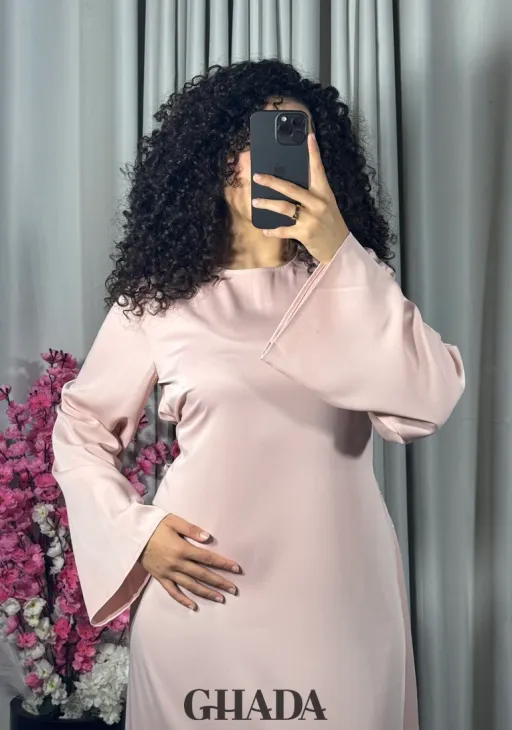 Robe Longue Satinée thumbnail 4
