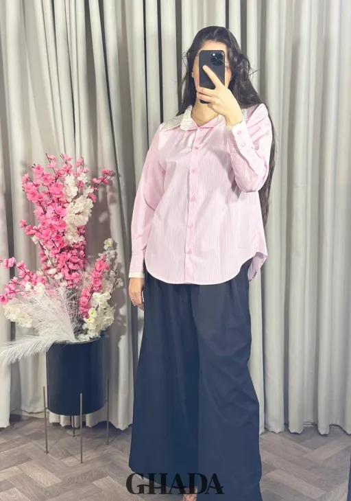 Chemise Rose À Rayures Avec Col À Strass thumbnail 2