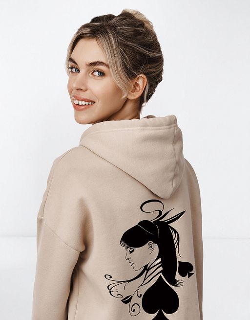 Hoodie "La Dame De Coeur" Oversize – Design Portrait Féminin thumbnail 2