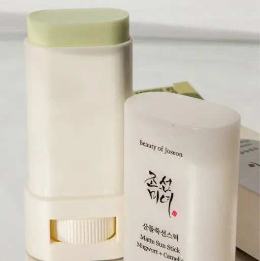 Beauty Of Joseon Matte Sun Stick Mugwort + Camelia - 18 G thumbnail 3