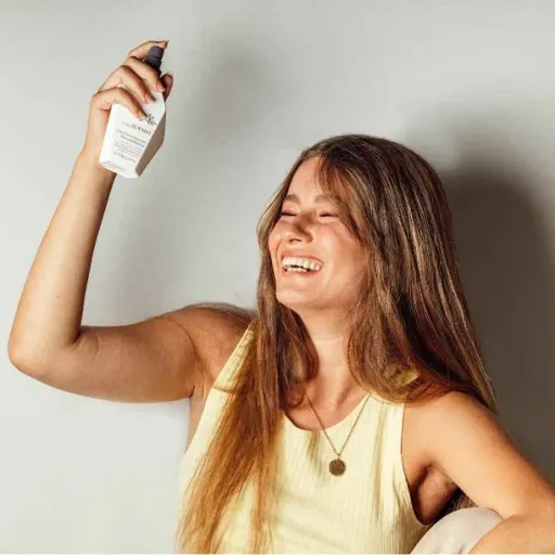 Seamist Moisture Spray Sec Endommagé, Cheveux Moyens À Épais Sans Sulfates  thumbnail 2