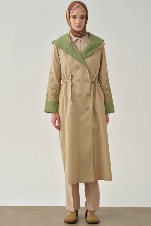 Trench-coat À Manches Combinées Brodées thumbnail 2