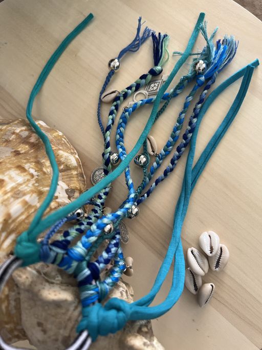 Élastique Amanar Bleu – Accessoire Cheveux thumbnail 2