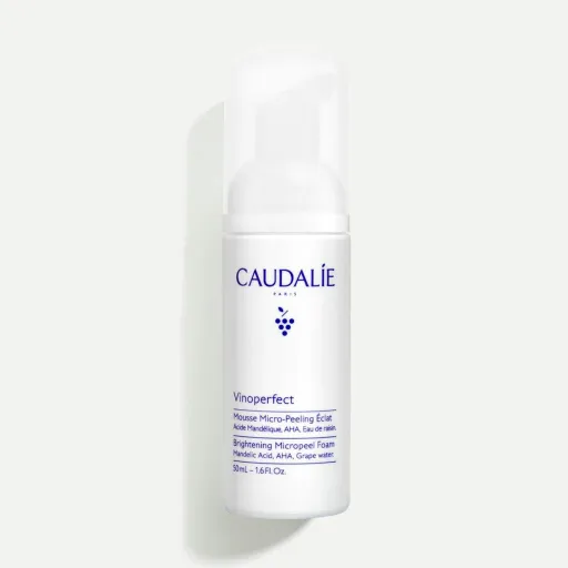 Mousse Micro-peel Éclat Éclaircissant thumbnail 4