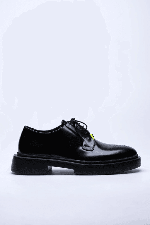 Chaussure En Cuir Démasquable thumbnail 4