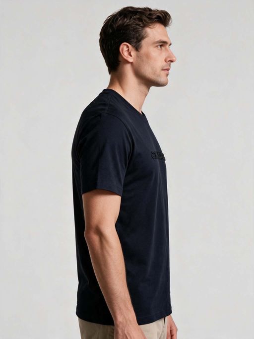T-shirt Bleu Marine Avec Logo En Relief thumbnail 4