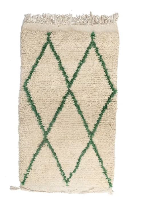 Tapis marocain crème et vert à losanges thumbnail 1