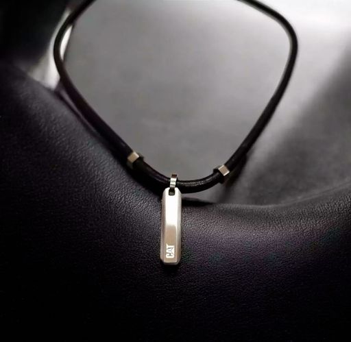 Collier pour Homme Noir thumbnail 2