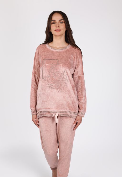 Pyjama rose à motif brodé | Collection La Douceur d’hiver thumbnail 2
