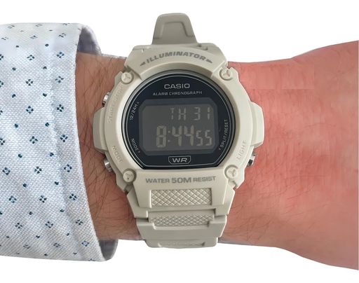 Montre Bracelet Numérique Homme Femme Avec Bracelet En Résine Blanche Et Lunette Noire-casio W-219hc-8bvdf thumbnail 3