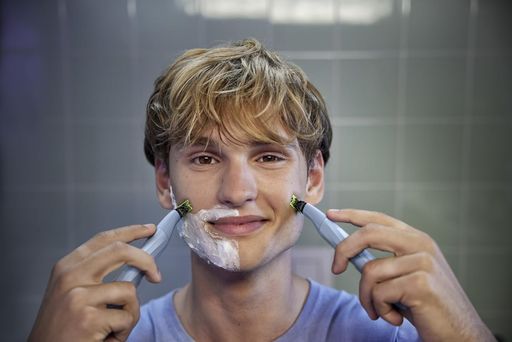 Tondeuse Rasoir A Barbe - Oneblade Qp1324/20 + Lame– Sans Fil Rechargeable Anti-friction 1st Shave thumbnail 6
