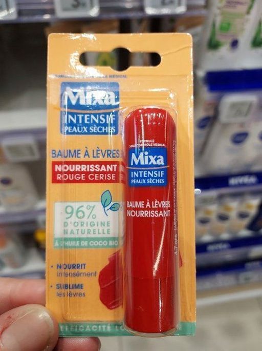 Baume À Lèvres - Mixa - Naturel Rouge Cerise - 4.7g - Nourrissant - Hydratant - 100% Végétal thumbnail 2