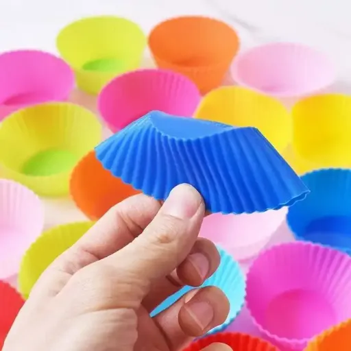 Lot De 12 Moules À Cupcakes En Silicone Alimentaire Réutilisables thumbnail 3